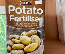 potatoe fertiliser
